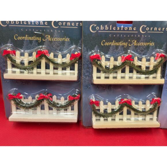 6 Cobblestone Corners Coordinating Accessories Fencing Wreaths Lighted Posts - Picture 4 of 6